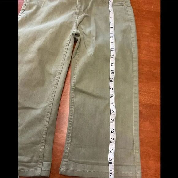 EUC Rafaella Green Jean Capris Size 6 ❤️🌻 #SS6 - Picture 6 of 6